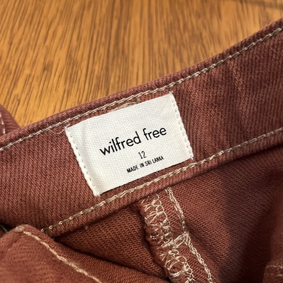 Wilfred Free Mercury Short - Picture 10 of 11